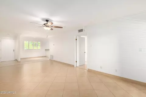 4303 E Cactus Rd #442, Phoenix, AZ 85032 photo 8