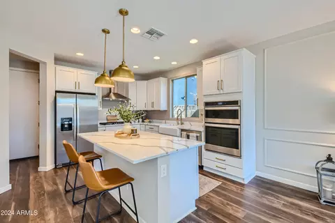 Kitchen - 3545 E Tina Dr, Phoenix, AZ 85050 photo 3 of 5