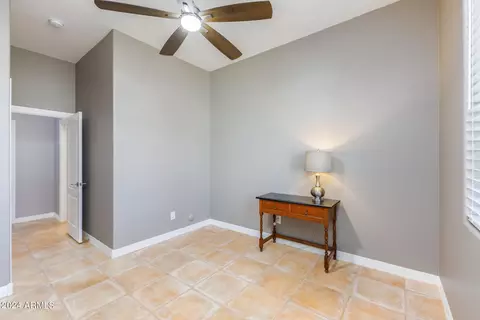 Entry Way - 2908 E Desert Ln, Phoenix, AZ 85042 photo 6 of 6