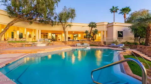 Exterior - 5255 N 47th St, Phoenix, AZ 85018 photo 16 of 22