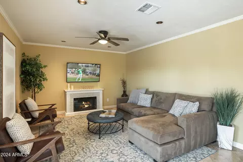 4337 E Pearce Rd, Phoenix, AZ 85044 photo 6