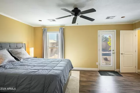 4337 E Pearce Rd, Phoenix, AZ 85044 photo 12