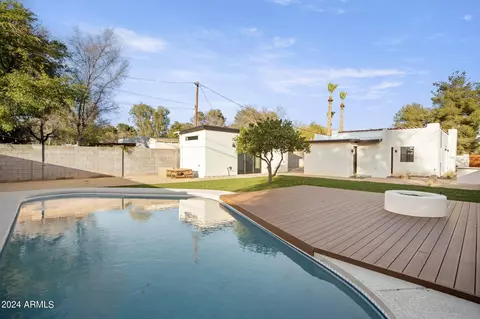 Exterior - 3118 N 27th St, Phoenix, AZ 85016 photo 3 of 14