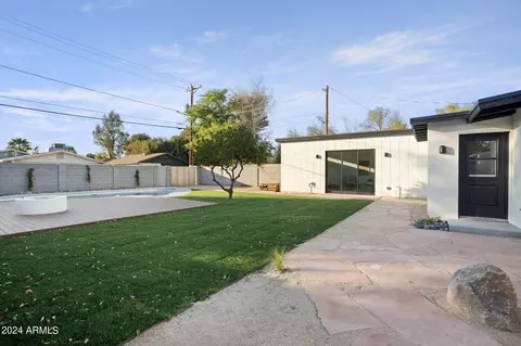 Exterior - 3118 N 27th St, Phoenix, AZ 85016 photo 4 of 14