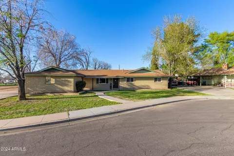 Exterior - 1118 E Dolphin Cir, Mesa, AZ 85204 photo 3 of 18