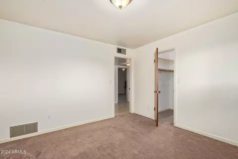 Bedroom - 1118 E Dolphin Cir, Mesa, AZ 85204 photo 3 of 4