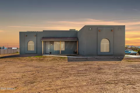 21937 W Gambit Trl, Wittmann, AZ 85361
