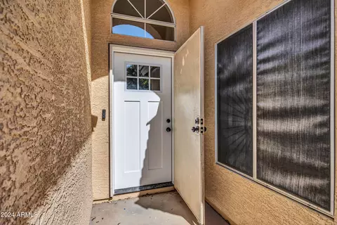 2210 E Kelton Ln, Phoenix, AZ 85022 photo 32