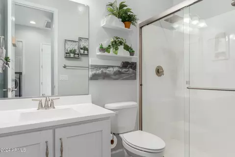 Bath - 9101 E Leonora St, Mesa, AZ 85207 photo 4 of 4