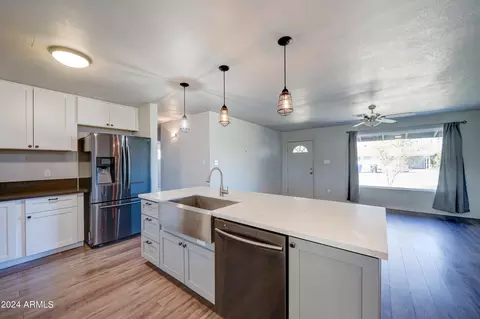 4923 E Palm Ln, Phoenix, AZ 85008 photo 12