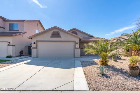 1103 W Mesquite Tree Ln, San Tan Valley, AZ 85143