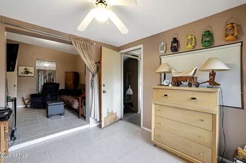 3643 E Paradise Dr, Phoenix, AZ 85028 photo 23