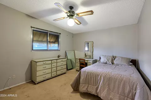 3643 E Paradise Dr, Phoenix, AZ 85028 photo 15