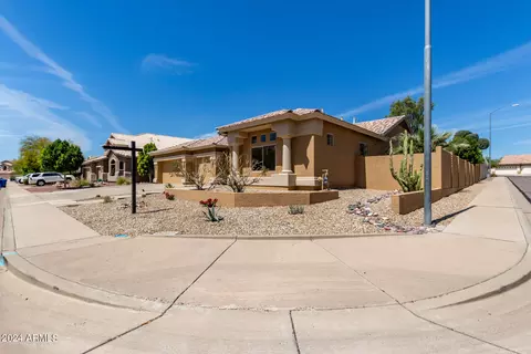 Exterior - 9412 E Hillview Cir, Mesa, AZ 85207 photo 1 of 13