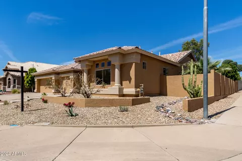 Exterior - 9412 E Hillview Cir, Mesa, AZ 85207 photo 2 of 13