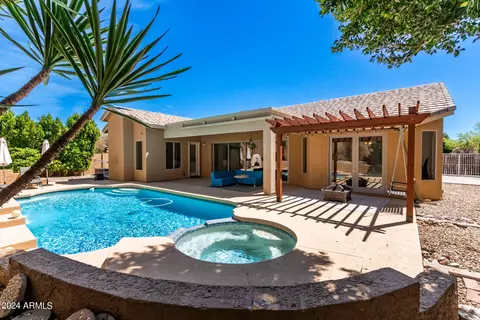 Exterior - 9412 E Hillview Cir, Mesa, AZ 85207 photo 10 of 13