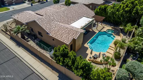 View/Area - 9412 E Hillview Cir, Mesa, AZ 85207 photo 2 of 10