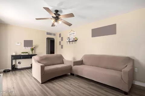 Living - 7145 N 26th Dr, Phoenix, AZ 85051 photo 2 of 6