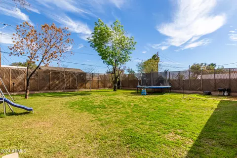 Exterior - 7145 N 26th Dr, Phoenix, AZ 85051 photo 11 of 11