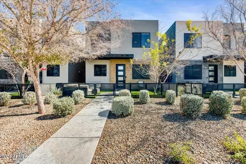 2825 N 42nd St #5, Phoenix, AZ 85008