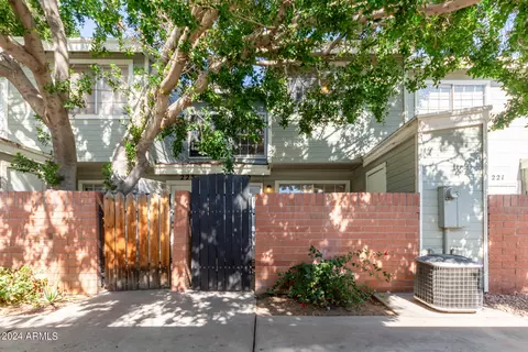 510 N Alma School Rd #222, Mesa, AZ 85201