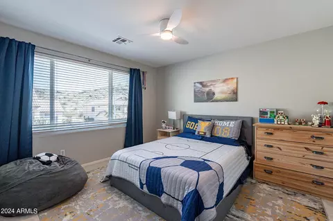 Bedroom - 2123 E Granite View Dr, Phoenix, AZ 85048 photo 4 of 10