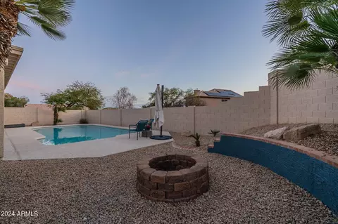 Exterior - 2123 E Granite View Dr, Phoenix, AZ 85048 photo 9 of 17