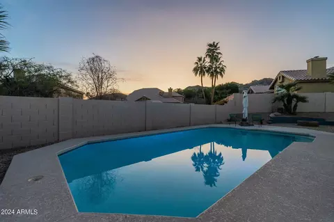 Exterior - 2123 E Granite View Dr, Phoenix, AZ 85048 photo 14 of 17