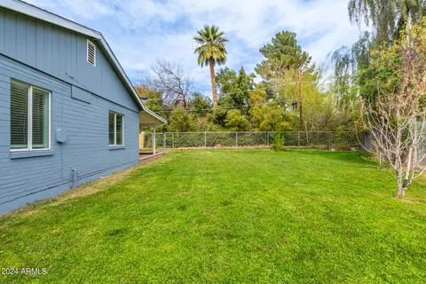 Exterior - 3121 N 27th Pl, Phoenix, AZ 85016 photo 14 of 16
