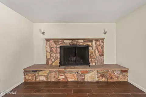 Living - 3121 N 27th Pl, Phoenix, AZ 85016 photo 3 of 3