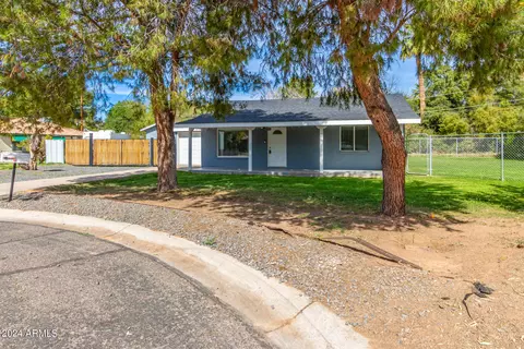 Exterior - 3121 N 27th Pl, Phoenix, AZ 85016 photo 5 of 16