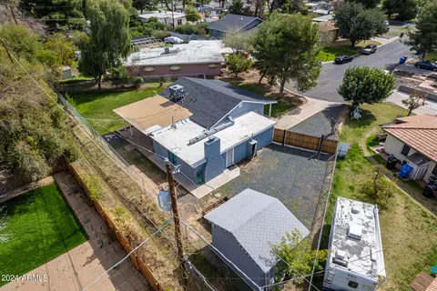 View/Area - 3121 N 27th Pl, Phoenix, AZ 85016 photo 4 of 9