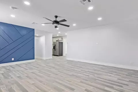 Living - 3418 W Cholla St, Phoenix, AZ 85029 photo 1 of 1
