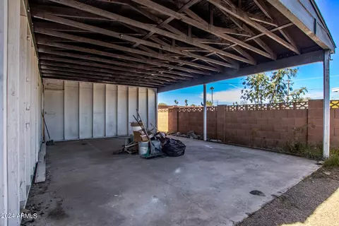 Exterior - 3418 W Cholla St, Phoenix, AZ 85029 photo 7 of 13