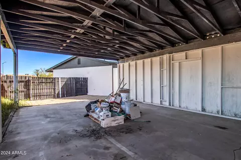 Exterior - 3418 W Cholla St, Phoenix, AZ 85029 photo 8 of 13