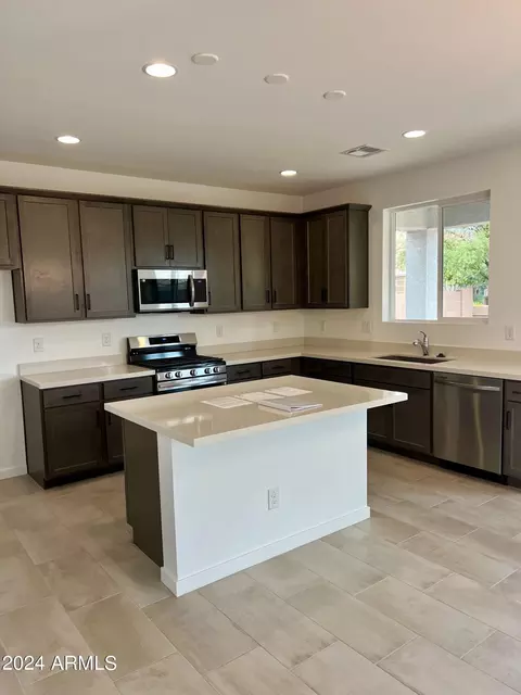10742 E Dragoon Cir, Mesa, AZ 85208 photo 3