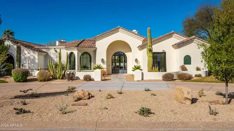 7062 E Belmont Ave, Paradise Valley, AZ 85253