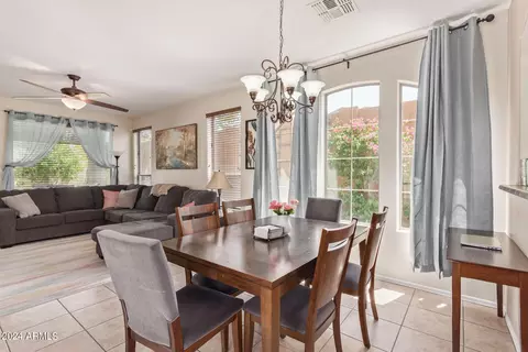 Dining - 7453 S 19th St, Phoenix, AZ 85042 photo 4 of 5