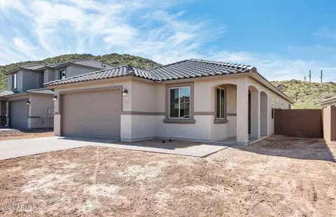 1313 W Flintlock Dr, San Tan Valley, AZ 85142