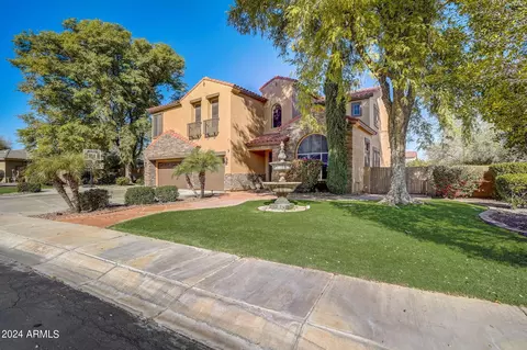 Exterior - 3036 E San Pedro Ct, Gilbert, AZ 85234 photo 3 of 17