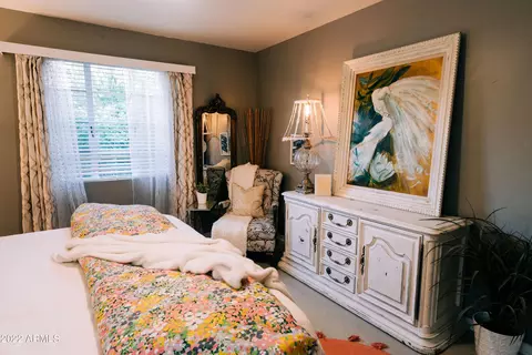 Bedroom - 2343 Earll Dr, Phoenix, AZ 85016 photo 3 of 10