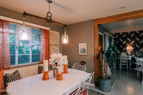Dining - 2343 Earll Dr, Phoenix, AZ 85016 photo 2 of 6
