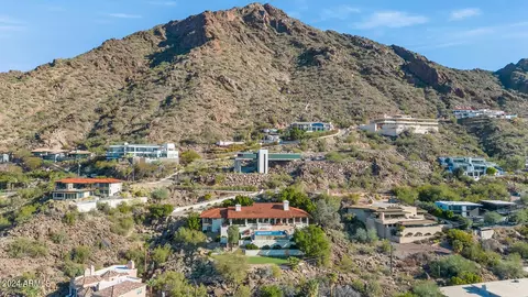 View/Area - 5401 E Valle Vista Rd, Phoenix, AZ 85018 photo 7 of 7