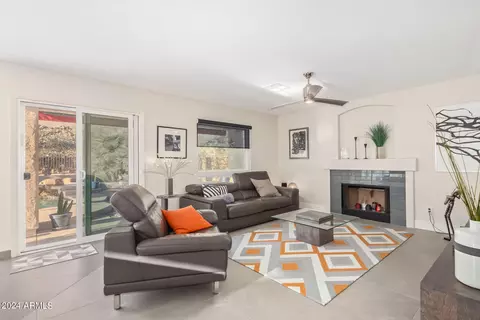 Living - 2010 E Glenhaven Dr, Phoenix, AZ 85048 photo 8 of 8
