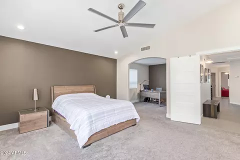 Bedroom - 2010 E Glenhaven Dr, Phoenix, AZ 85048 photo 2 of 5