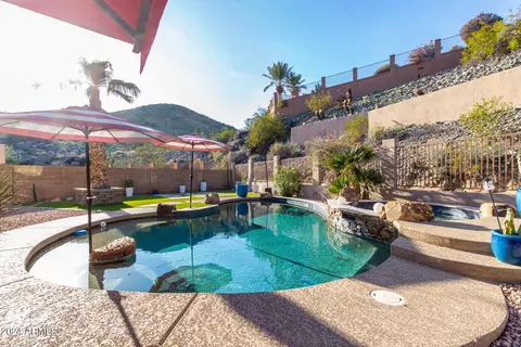 Exterior - 2010 E Glenhaven Dr, Phoenix, AZ 85048 photo 23 of 29
