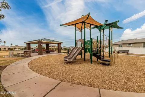 2429 E Alta Vista Rd, Phoenix, AZ 85042 photo 18