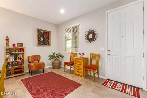 2429 E Alta Vista Rd, Phoenix, AZ 85042 photo 13