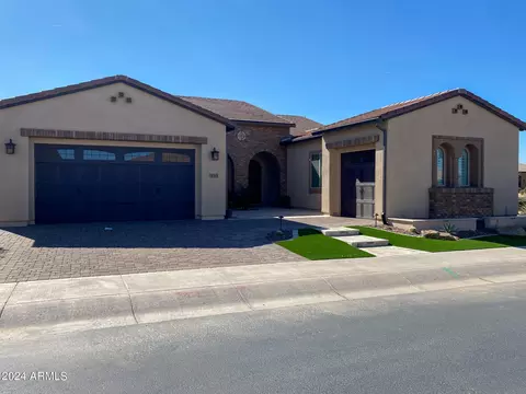 233 E Bracciano Ave, Queen Creek, AZ 85140