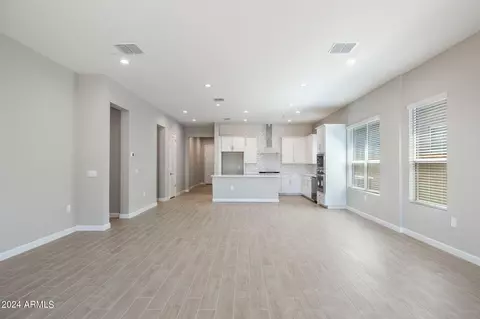 5951 E Lone Cactus Rd, Phoenix, AZ 85054 photo 18